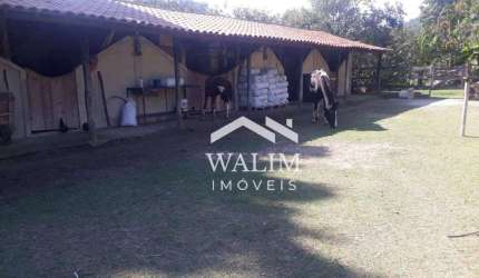 Oportunidade Imperdível: Haras em Vianópolis, Betim/MG - 10.000m² com Estrutura Completa