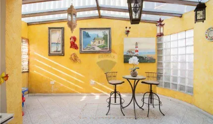 Aluga-se Casa Alto Padrão no Jardim Maia: 450m², 3 suítes, piscina, sótão, espaço gourmet, 5 vagas
