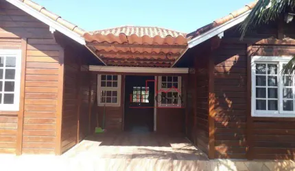 Excelente casa de Madeira com Varanda 3 dormitórios sendo1 suíte  à venda, 160 m² por R$ 700.000 - Barroco (Itaipuaçu) - Maricá/RJ
