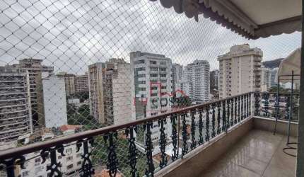 Excelente planta!! Apartamento com 3 dormitórios sendo 1 suíte. 1 vaga de garagem  à venda, 140 m² por R$ 800.000 - Icaraí - Niterói/RJ