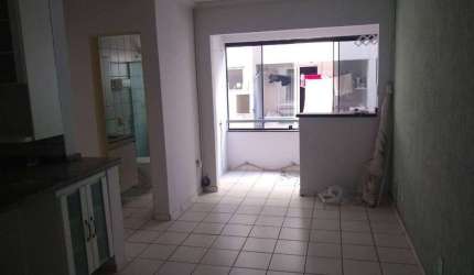 Apartamento com 1 dormitório à venda, 68 m² por R$ 140.000,00 - Centro - Caldas Novas/GO