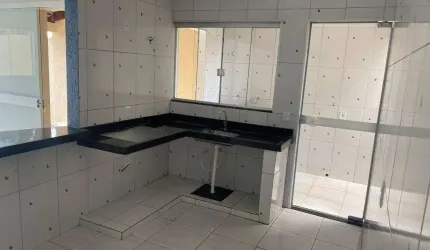Casa 2 dormitórios à venda, 82 m² por R$ 160.000 - Parque Residencial Holliday - Caldas Novas/GO