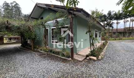 Chácara / sítio com 3 quartos à venda no Testo Salto, Pomerode , 101 m2 por R$ 750.000