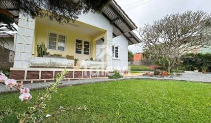 Casa com 3 quartos à venda no Centro, Pomerode , 169 m2 por R$ 1.300.000