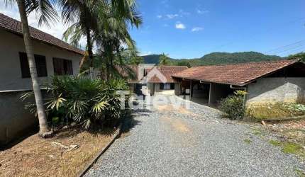 Casa com 3 quartos à venda no Testo Rega, Pomerode , 210 m2 por R$ 590.000