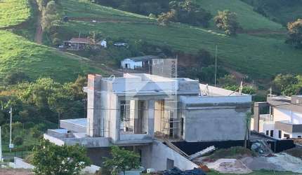 Casa INACABADA à venda no Condominio Santa Mônica - Jd Primavera, Itupeva, SP