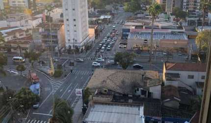 Sala Comercial - Locação ou Venda - Centro de São José dos Campos - 32 m²
