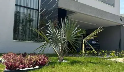 Sobrado para Alugar no Residencial Mantiqueira - 278 m², 3 suítes