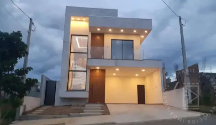 Sobrado em Condomínio Fechado com 3 quartos sendo 2 suítes, Caçapava.