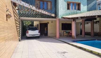 Casa com 5 dormitórios à venda, 243 m² por R$ 950.000,00 - Edson Queiroz - Fortaleza/CE