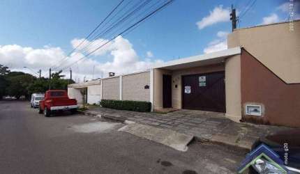 Casa com 3 dormitórios à venda, 185 m² por R$ 690.000,00 - Edson Queiroz - Fortaleza/CE