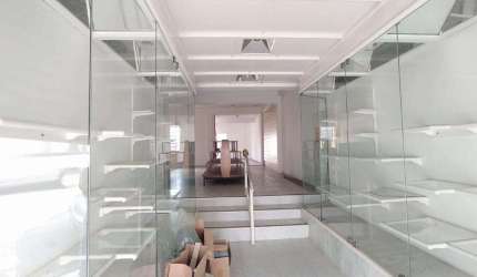 Ponto comercial para alugar na Rua Campos Sales, Centro, Itatiba, 200 m2 por R$ 4.000