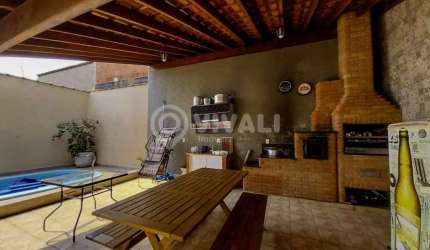 Casa com 3 quartos à venda na Rua Luiz Gonzaga Fumache, Loteamento Residencial Central Park, Itatiba, 150 m2 por R$ 665.000