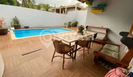 Casa em condomínio fechado com 3 quartos à venda na Rua Ary Rosetto, Loteamento Jardim das Paineiras, Itatiba, 161 m2 por R$ 750.000