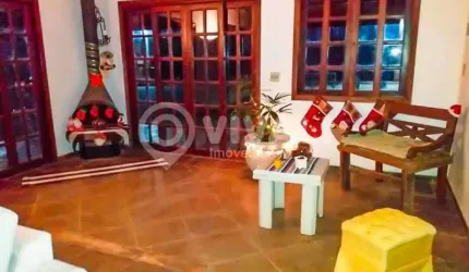 Casa em condomínio fechado com 4 quartos à venda na Rua Ary Rosetto, Loteamento Jardim das Paineiras, Itatiba, 179 m2 por R$ 490.000