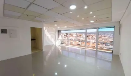 Sala comercial com 1 sala para alugar na Rua Crescêncio da Silveira Pupo, Vila Cassaro, Itatiba, 58 m2 por R$ 1.800