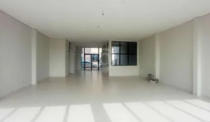 Prédio com 2 salas para alugar na Rua Piza e Almeida, Centro, Itatiba por R$ 10.000