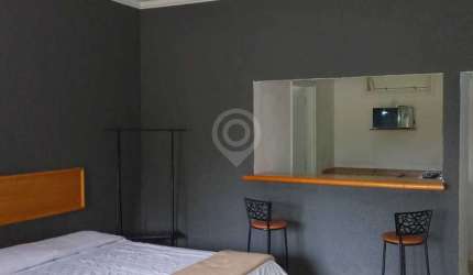 Flat com 1 quarto para alugar na Rodovia Engenheiro Constâncio Cintra, Bairro do Pinhal, Itatiba, 30 m2 por R$ 1.980