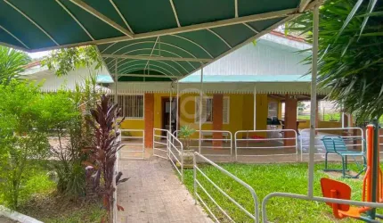 Casa comercial com 4 salas à venda na Alameda Chapéu de Sol, Parque da Fazenda, Itatiba por R$ 2.000.000