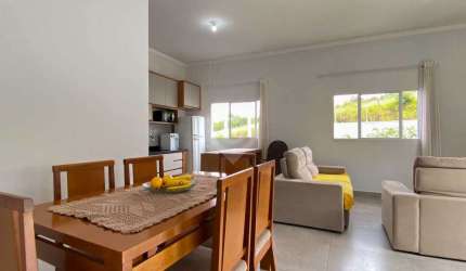 Casa com 2 quartos à venda na Rua Dinorah Costa Tertuliano, Loteamento Horizonte Azul, Itatiba, 115 m2 por R$ 550.000
