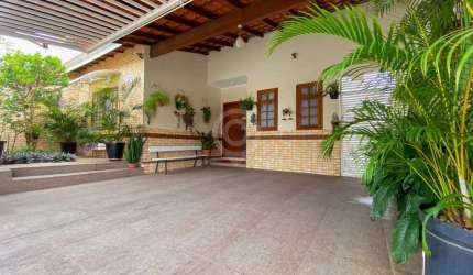 Casa com 3 quartos à venda na Rua Lázaro Arruda, Recanto do Parque, Itatiba, 181 m2 por R$ 870.000