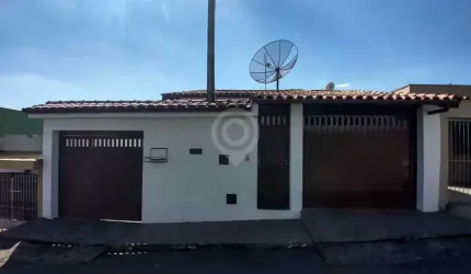 Casa com 3 quartos à venda na Rua Doutor José Pedro Consenza, Vila Cruzeiro, Itatiba, 100 m2 por R$ 600.000