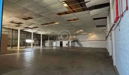 Barracão / Galpão / Depósito com 2 salas para alugar na Rua Romeu Augusto Rela, Jardim da Luz, Itatiba, 1250 m2 por R$ 12.500