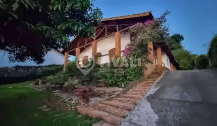 Chácara / sítio com 3 quartos à venda na Rua Egídio Evangelista, Jardim Leonor, Itatiba, 281 m2 por R$ 860.000