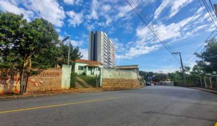 Casa com 6 quartos à venda na Rua Romeu Augusto Rela, Jardim da Luz, Itatiba, 286 m2 por R$ 1.000.000