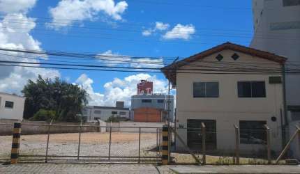 Amplo terreno no Centro de Brusque