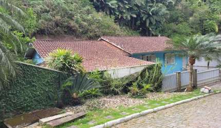 Casa de 3 quartos na Azambuja Brusque