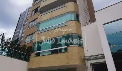 Apartamento de 3 suítes Centro Brusque