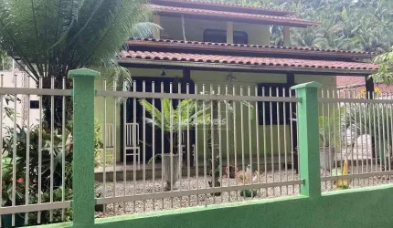 Casa 3 dormitórios e 2 vagas em Brusque