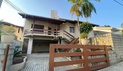 Casa alto padrão no Centro