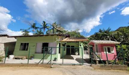 Casa 02 quartos na Limeira baixa em Brusque