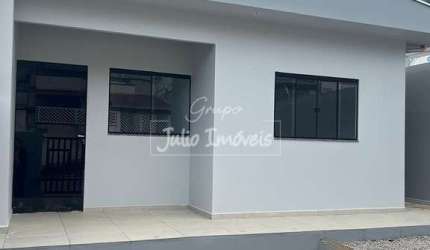 casa geminada 1 suíte 2 quartos Limoeiro Itajaí