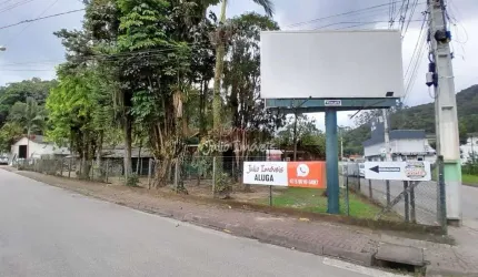 Casa comercial  para locação no bairro São Pedro