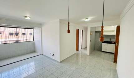 Apartamento no Jardim Cidade Universitária (Bancários), 03 quartos