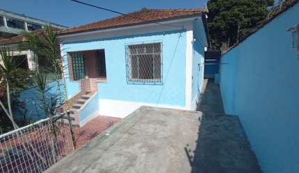 03 casas, 350m² Mamoré Freguesia RJ