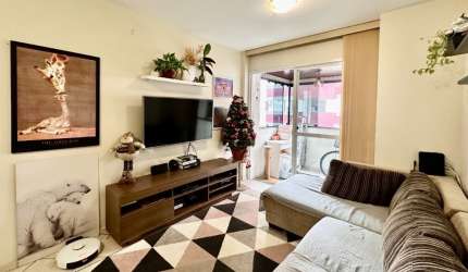 Apartamento de 2 dormitórios na Trindade.