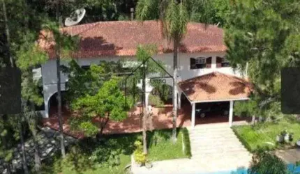Casa para Venda e Locação, na Granja Viana,  em Cotia, Sp