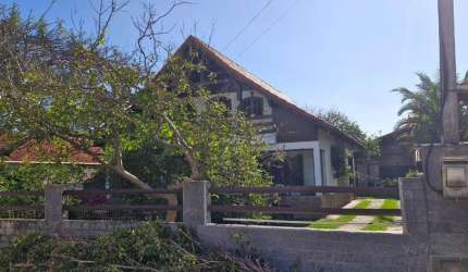 Casa para Venda em Cabo Frio, Verão Vermelho (Tamoios), 3 dormitórios, 1 suíte, 3 banheiros, 1 vaga