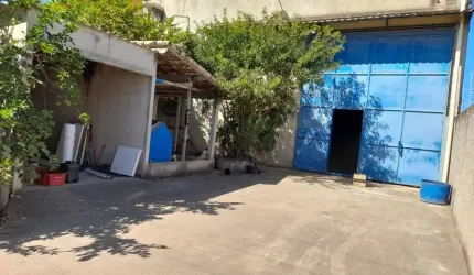 Galpão para Locação em Cabo Frio, Terramar (Tamoios), 2 banheiros