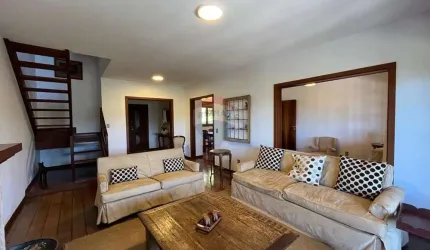 Sua Casa dos Sonhos à venda no bairro Parque do Imbuí em Teresópolis