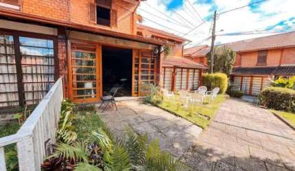 Casa Charmosa com Lazer Completo em Teresópolis!