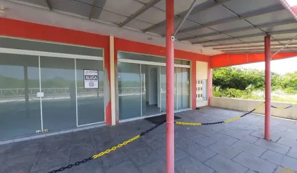 Sala Comercial frente a praia Central em Navegantes/SC