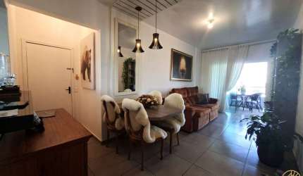 Apartamento Semimobiliado à 700mts do mar no Centro de Navegantes/SC