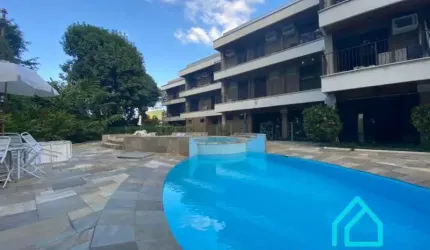 Apartamento à 150 metros da praia da Enseada com 3 dormitórios  - Ubatuba SP