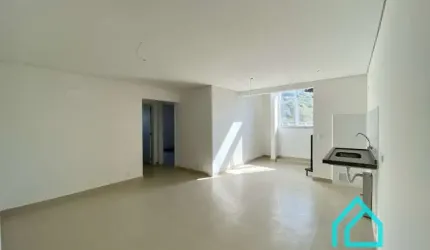 Cobertura duplex 2 dormitórios sendo 1 suíte  à venda no centro de Ubatuba SP