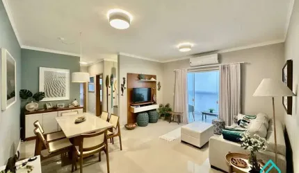 Apartamento amplo decorado com 2 suítes a venda na Praia do Itaguá Ubatuba SP